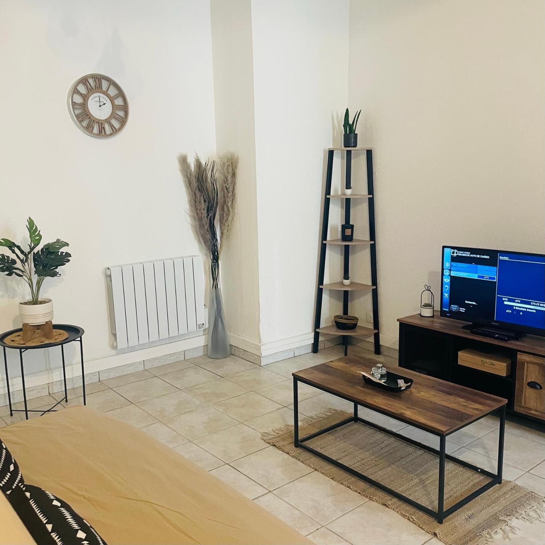 Appartement Authentique Coeur De Ville Sète Esterno foto