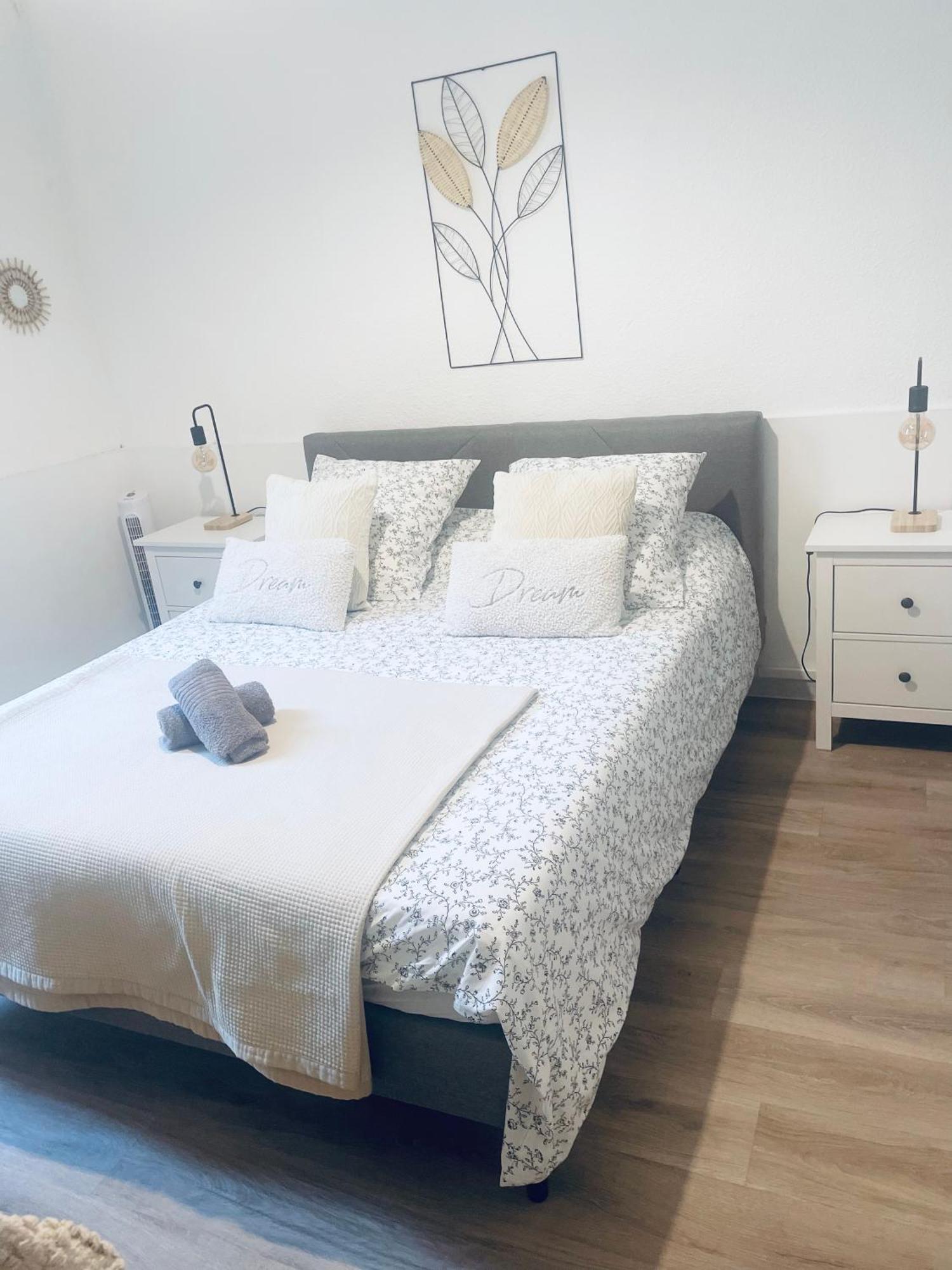 Appartement Authentique Coeur De Ville Sète Esterno foto